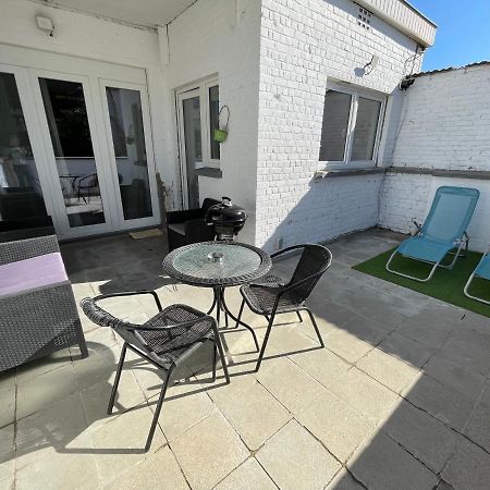 Appartement Avec Exterieur A Proximite De Liege 赫尔斯塔尔 外观 照片